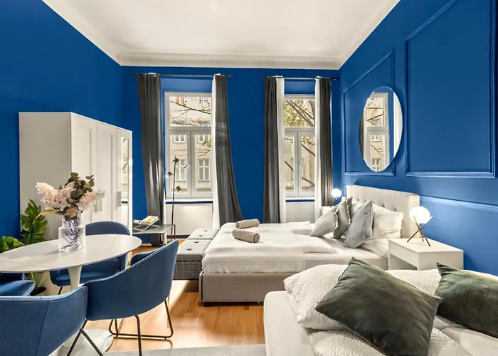 Cozy Near Metro And Shopping Street Viena