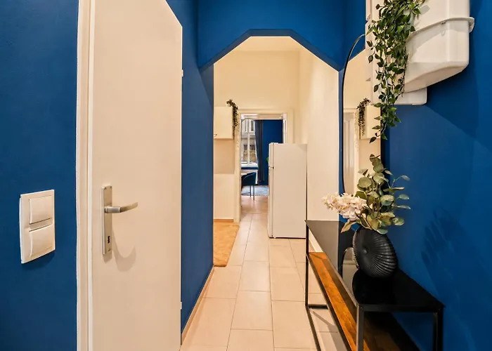 Apartamento Cozy Near Metro And Shopping Street *