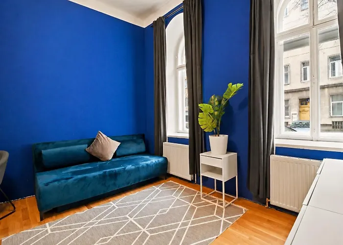 Apartamento Cozy Near Metro And Shopping Street *